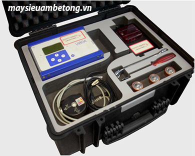 Máy đo dao động và biến dạng bê tông